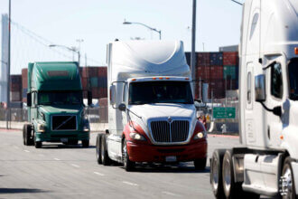 California governor vetoes scandal bill on autonomous trucks