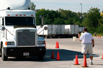 FMCSA proposes simplified requirements for CDL applicants